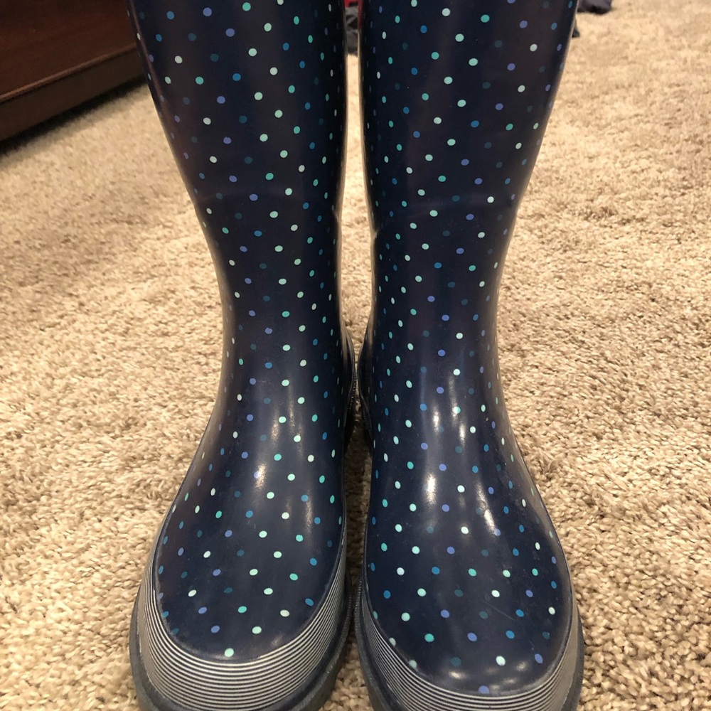 Chookas size 6 rain boots